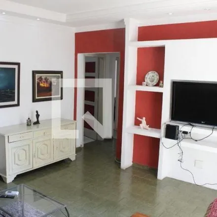 Rent this 3 bed apartment on Rua Princesa Isabel in São Vicente, São Vicente - SP