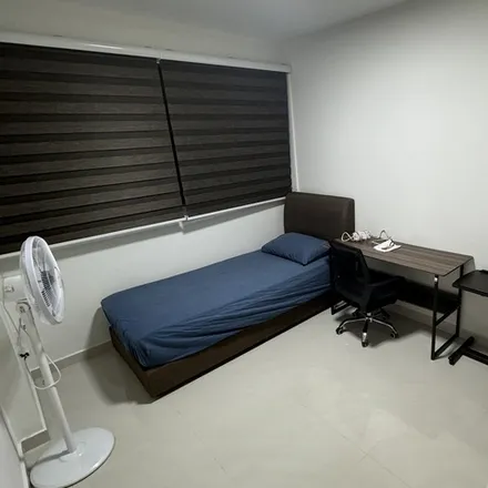 Rent this 1 bed room on 886 Tampines Street 83 in Singapore 520886, Singapore
