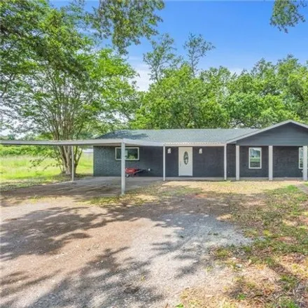 Buy this 3 bed house on 5646 Central Drive in Calcasieu Parish, LA 70607