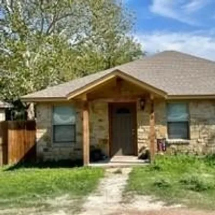 Rent this 3 bed house on 300 North Pearson Street in Godley, Johnson County
