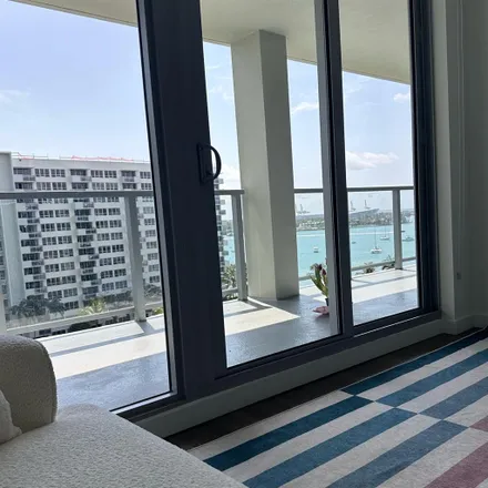 Image 3 - 1501 Bay Road, Miami Beach, FL 33139, USA - Room for rent