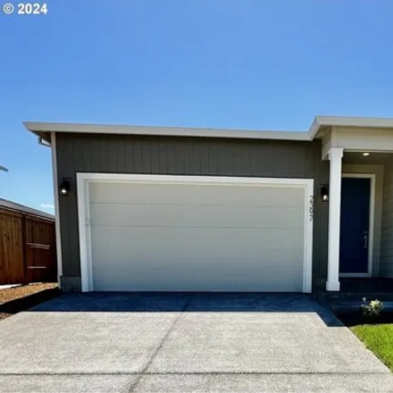 Buy this 3 bed house on 2397 W 8th St in Junction City, Oregon