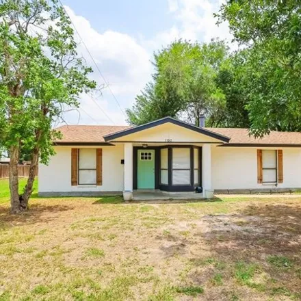 Buy this 4 bed house on 1120 East Fannin Street in Beeville, TX 78102