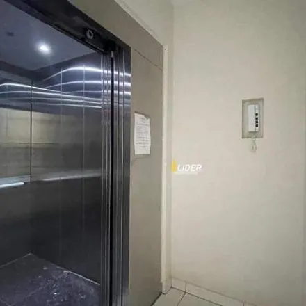 Rent this 2 bed apartment on Supermercado Negreiros in Rua Mata dos Pinhais, Granada