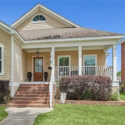 Buy this 3 bed house on 167 30th Street in Lakeview, New Orleans