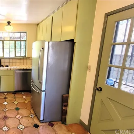 Image 7 - 2680 Locksley Place, Los Angeles, CA 90039, USA - House for sale