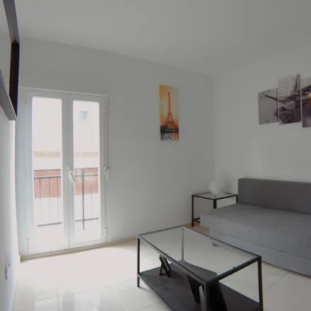 Image 9 - Calle de Antonio Prieto, 28026 Madrid, Spain - Apartment for rent