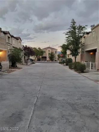 Image 3 - 7601 Scrolling Crest Court, Las Vegas, NV 89149, USA - House for sale
