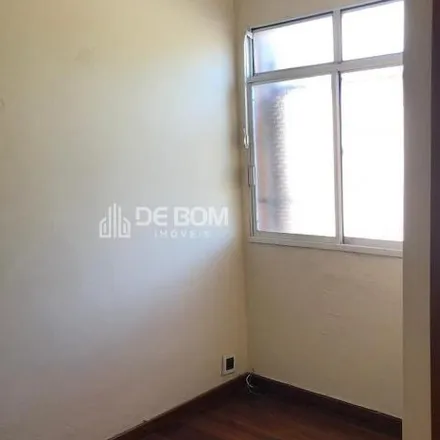 Buy this 3 bed apartment on Rua Presidente Roosevelt in Cascatinha, Poços de Caldas - MG