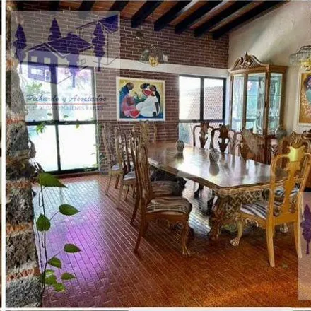Buy this 5 bed house on Privada Las Quintas in 62450 Cuernavaca, MOR