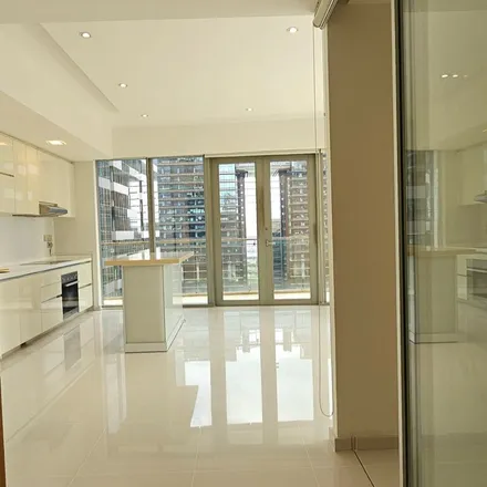 Image 4 - OUE Downtown, 6 Shenton Way, Singapore 068809, Singapore - Apartment for rent