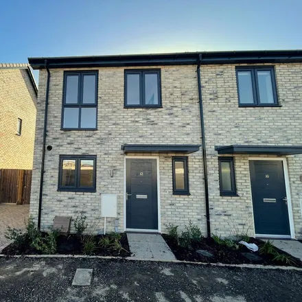 Rent this 3 bed house on 19 Loveringe Close in Bristol, BS10 7LL