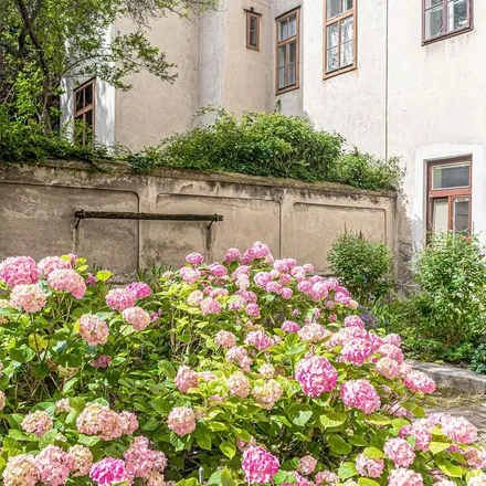 Rent this 2 bed apartment on Währinger Gürtel 71 in 1180 Vienna, Austria