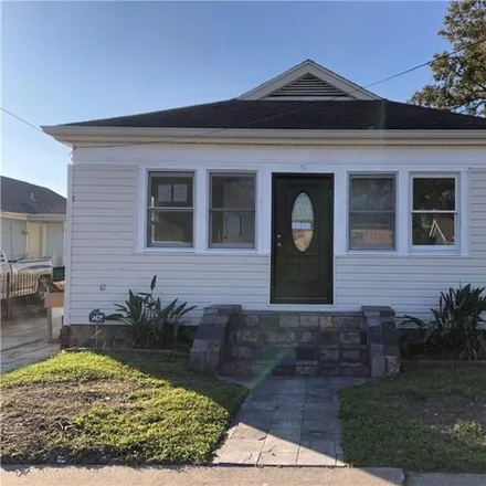 Rent this 2 bed house on 1204 Claiborne Dr in Jefferson, Louisiana