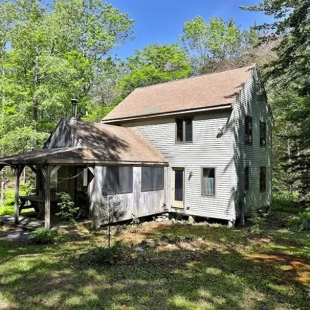 Buy this 3 bed house on 1749 Middletown Rd in Vermont, 05143