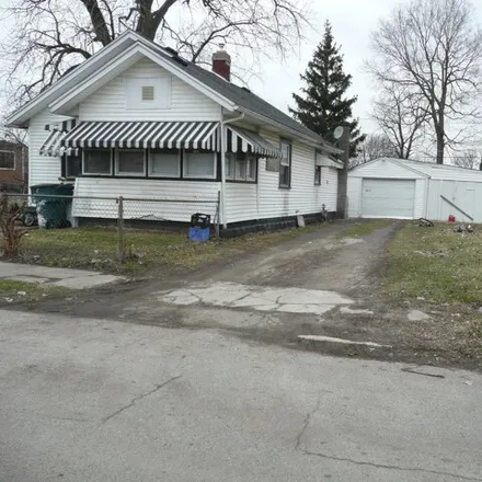 Image 3 - 1315 East 5th Street, Muncie, IN 47302, USA - House for sale