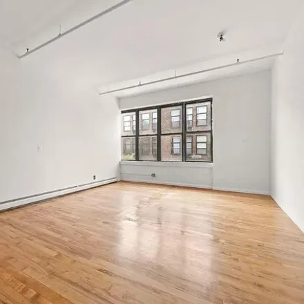 Image 1 - 84 North 9th Street, New York, NY 11249, USA - Condo for rent