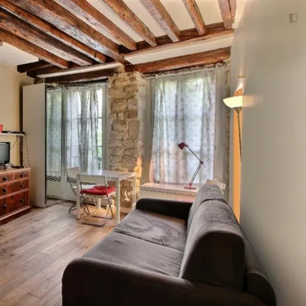 Image 2 - 12 Rue des Archives, 75004 Paris, France - Apartment for rent