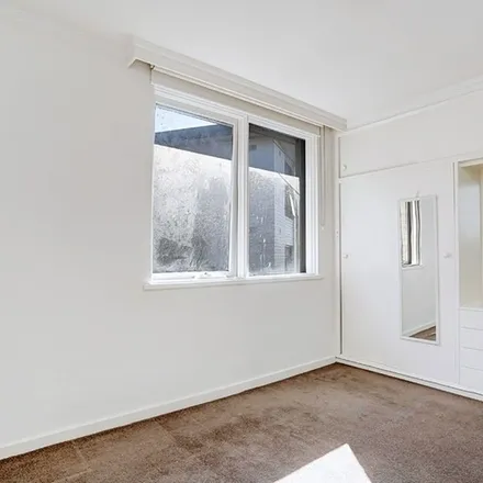 Image 4 - Myrnong Crescent, Ascot Vale VIC 3032, Australia - Apartment for rent