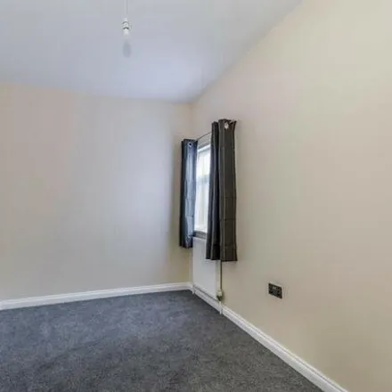 Image 6 - 18 Station Road North, Eling, SO40 3AB, United Kingdom - Apartment for rent