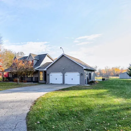 Image 4 - 6650 Mielke Road, Freeland, Tittabawassee Township, MI 48623, USA - House for sale