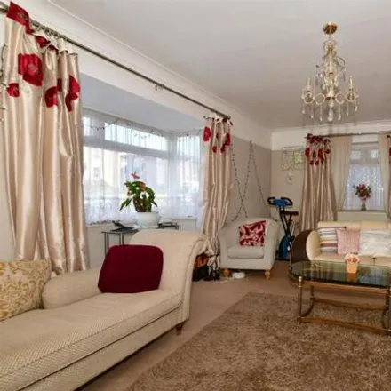 Buy this 2 bed house on Shirley Clinic in Shirley Road, London
