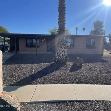 Buy this 3 bed house on unnamed road in Tucson, AZ 85707