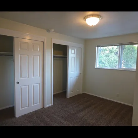 Rent this 1 bed apartment on 684 East 19th Alley in Eugene, OR 97405