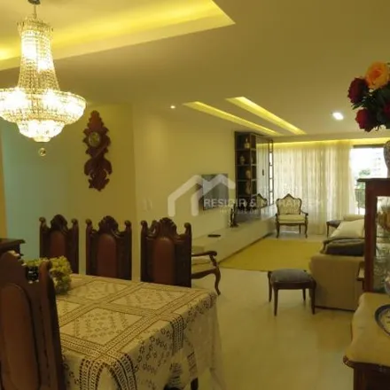 Buy this 3 bed apartment on Rua Benta Pereira in Centro, Campos dos Goytacazes - RJ