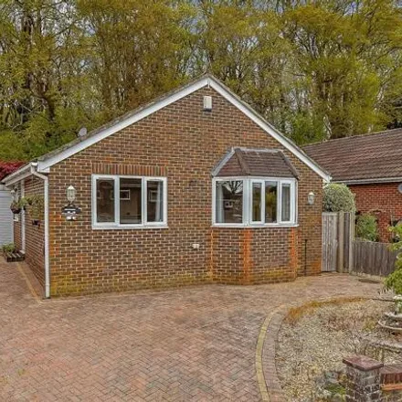 Buy this 3 bed house on Ashley Close in East Hampshire, PO8 9RQ
