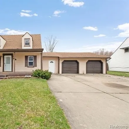 Buy this 3 bed house on 26014 Powers Avenue in Dearborn Heights, MI 48125