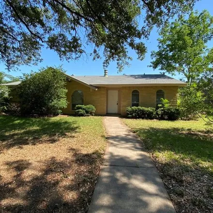 Rent this 3 bed house on 1429 Waterton Dr in Plano, Texas