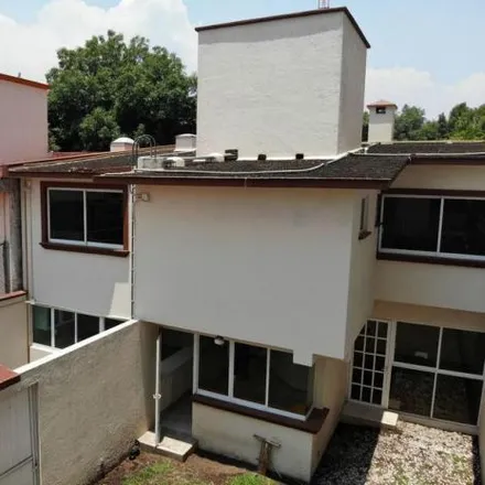Buy this 3 bed house on Calle Fuente del Césped in Tlalpan, 14120 Santa Fe