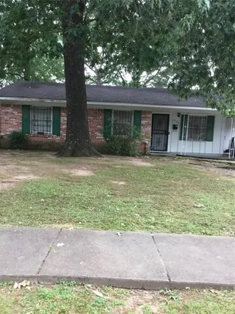 Buy this 2 bed house on 1006 Pine Tree Dr in Shreveport, Louisiana
