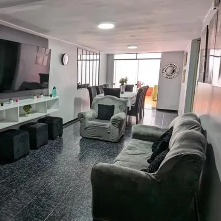 Image 2 - Pasaje Damaso I, La Perla, Lima Metropolitan Area 07016, Peru - Apartment for sale