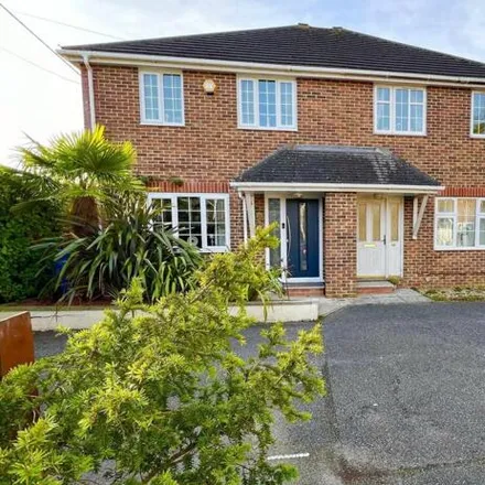 Buy this 3 bed duplex on Upton Road in Poole, BH17 7XD
