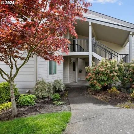 Buy this 3 bed condo on 9962 Southwest Trapper Terrace in Beaverton, OR 97008