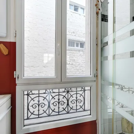 Rent this 2 bed apartment on 35 Place du Général Monclar in 75015 Paris, France