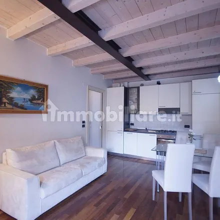 Image 2 - Via Leoncino 34, 37121 Verona VR, Italy - Apartment for rent