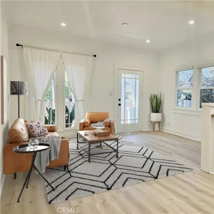 Image 3 - 920 Victoria Avenue, Los Angeles, CA 90291, USA - Apartment for rent