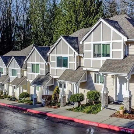 Buy this 2 bed condo on Lakemont Boulevard Southeast in Coal Creek, Bellevue