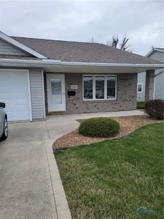 Buy this 2 bed condo on Bittersweet Drive in Paulding, OH 45879