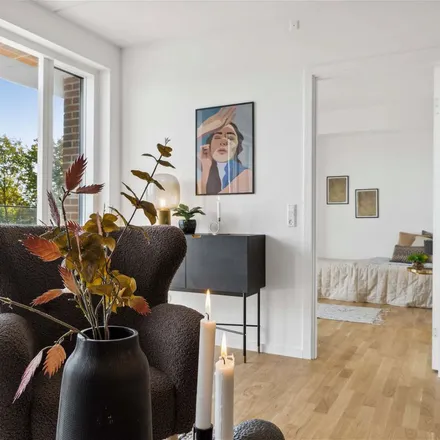 Rent this 4 bed apartment on Mudillesvej 32 in 2605 Brøndby, Denmark