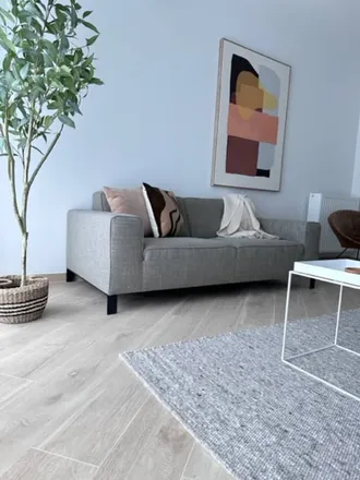 Rent this 3 bed apartment on Avenue Marcel Thiry - Marcel Thirylaan 79 in 1200 Woluwe-Saint-Lambert - Sint-Lambrechts-Woluwe, Belgium