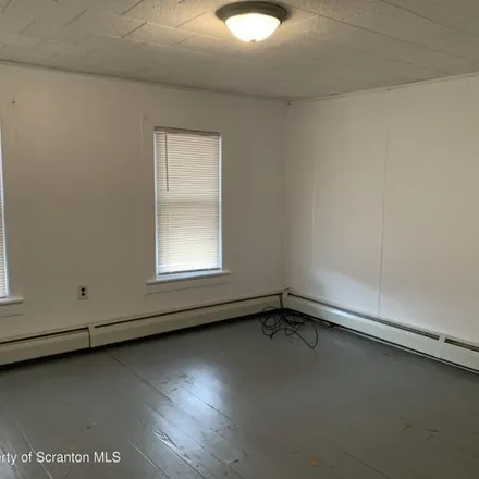 Image 8 - 1242 Hampton Street, Scranton, PA 18504, USA - Apartment for rent