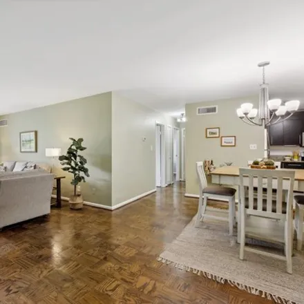 Buy this 2 bed condo on Whitehall North in Battery Lane, Bethesda