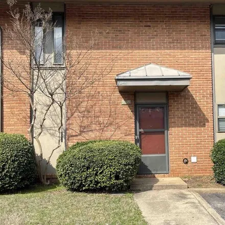 Buy this 2 bed condo on 2303 Colony Drive Southwest in Huntsville, AL 35802
