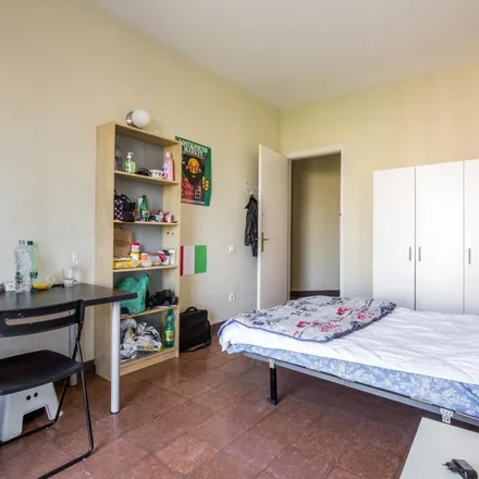 Image 2 - Carrer de Girona, 42, 08009 Barcelona, Spain - Apartment for rent