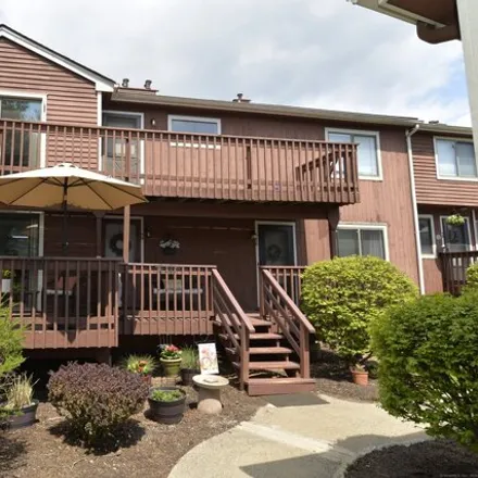 Buy this 1 bed condo on 1-87 Orchard Hill Road in Branford Hills, Branford