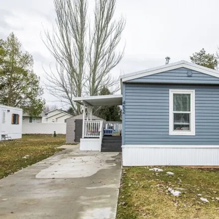 Buy this studio apartment on 452 725 North in Logan, UT 84321